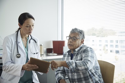 Cuadro de revisión de médicos y pacientes